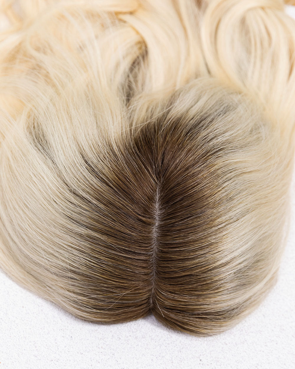 Blondes 9x9 Seidentop / Chinesisches Virgin Hair Topper - TLW002