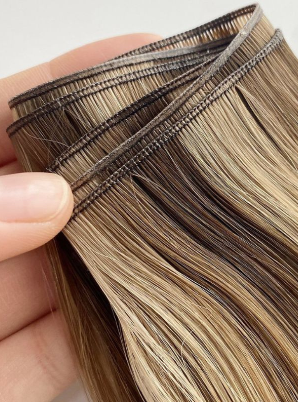 Extensions Genius Weft / Bundle 100g Cheveux vierges brésiliens - Couleur claire